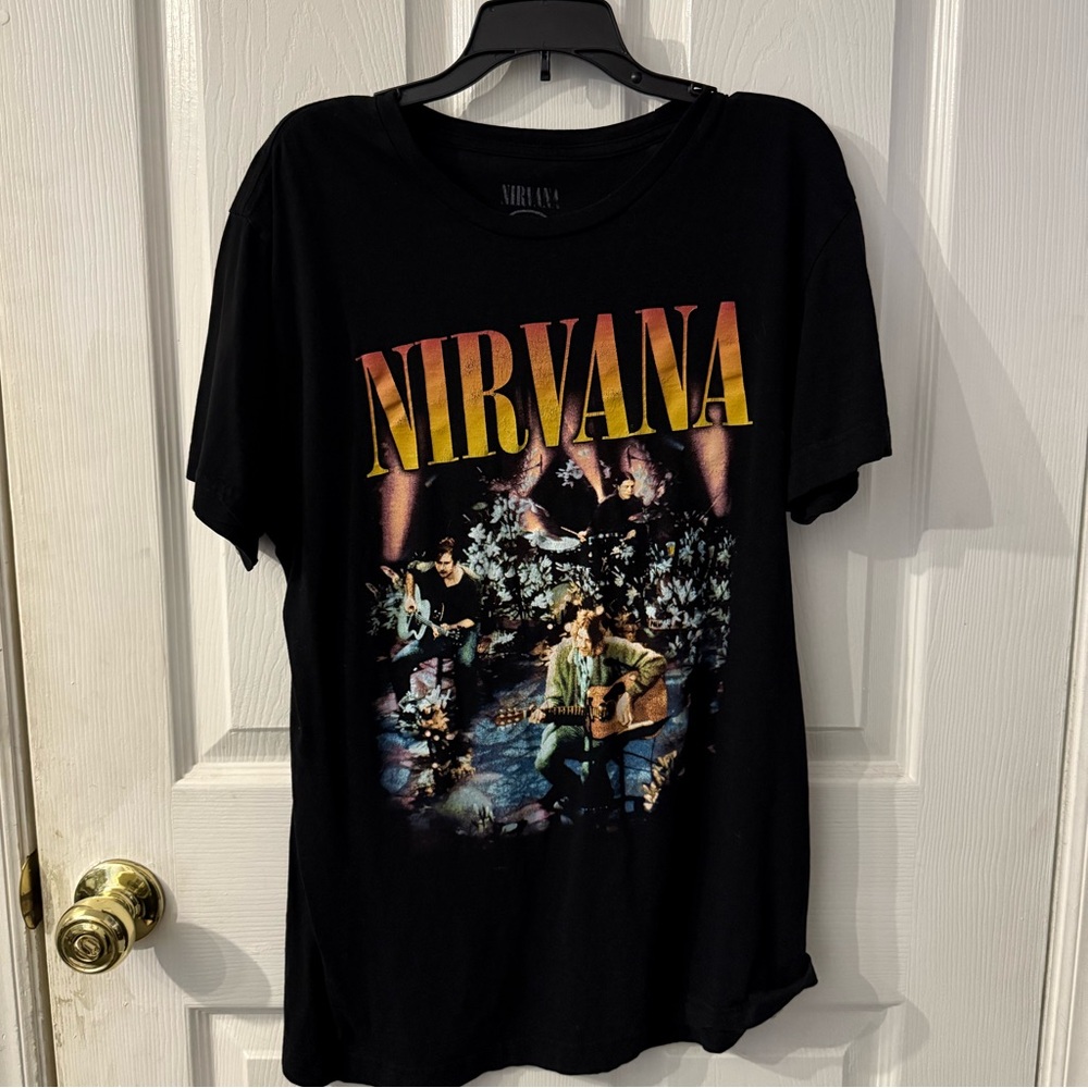 Nirvana MTV Unplugged in New York Black Shirt Medium